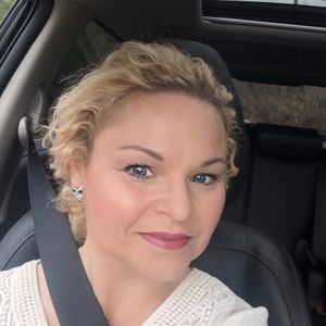 Meet your Posher, Gayla